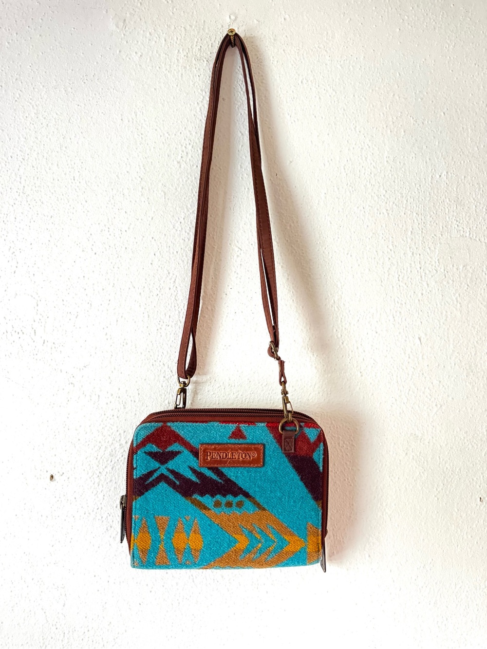 Pendleton Big Medicine JACQUARD WALLET ON STRAP / southwest Crossbody Bag